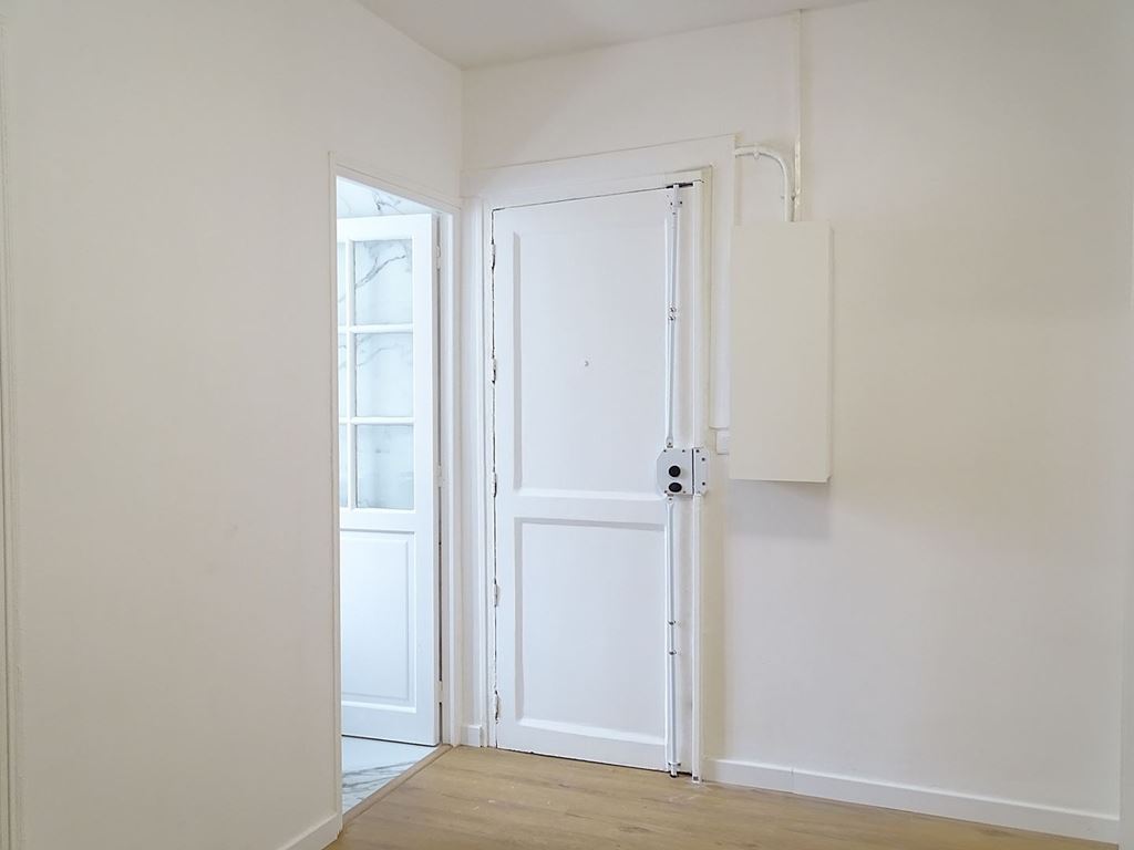 Appartement Studio PARIS 10 (75010) AGENCE LAND-IMMO