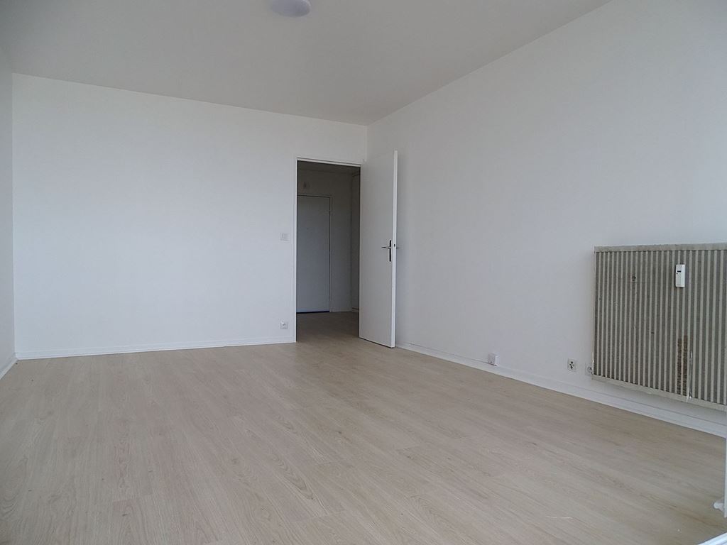 Appartement T2 AUBERVILLIERS (93300) AGENCE LAND-IMMO