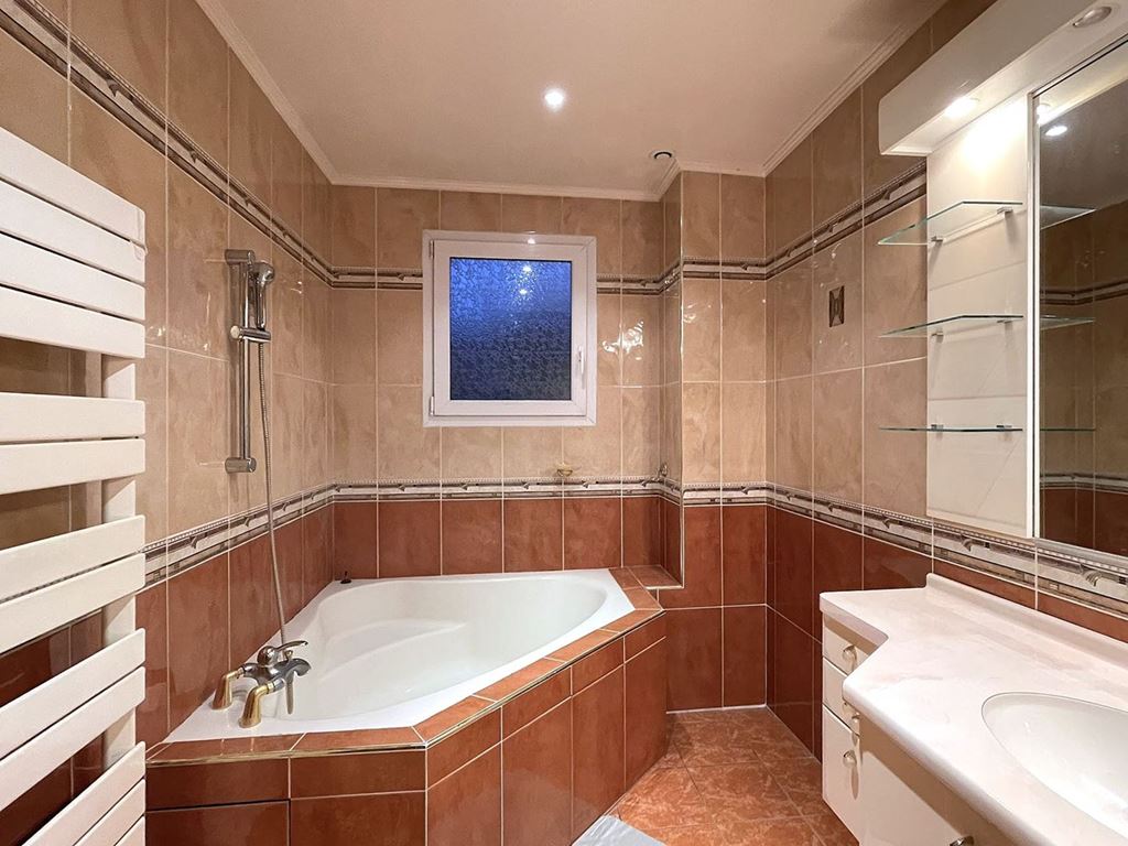 Maison indépendante BUSSY ST GEORGES (77600) AGENCE LAND-IMMO